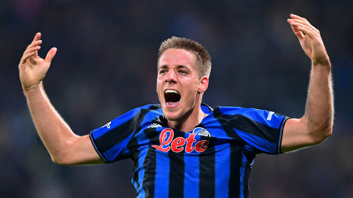 Аталанта играет со Славией в Лиге Чемпионов 22 октября 2025. Фото: REUTERS