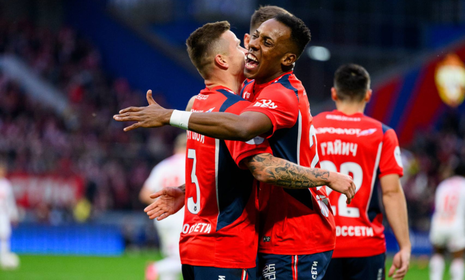 ЦСКА начал с разгромным счетом дерби со