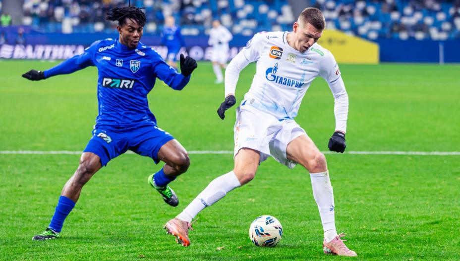 «Зенит» не намерен расставаться с Александром Соболевым. Фото: ФК «Зенит»