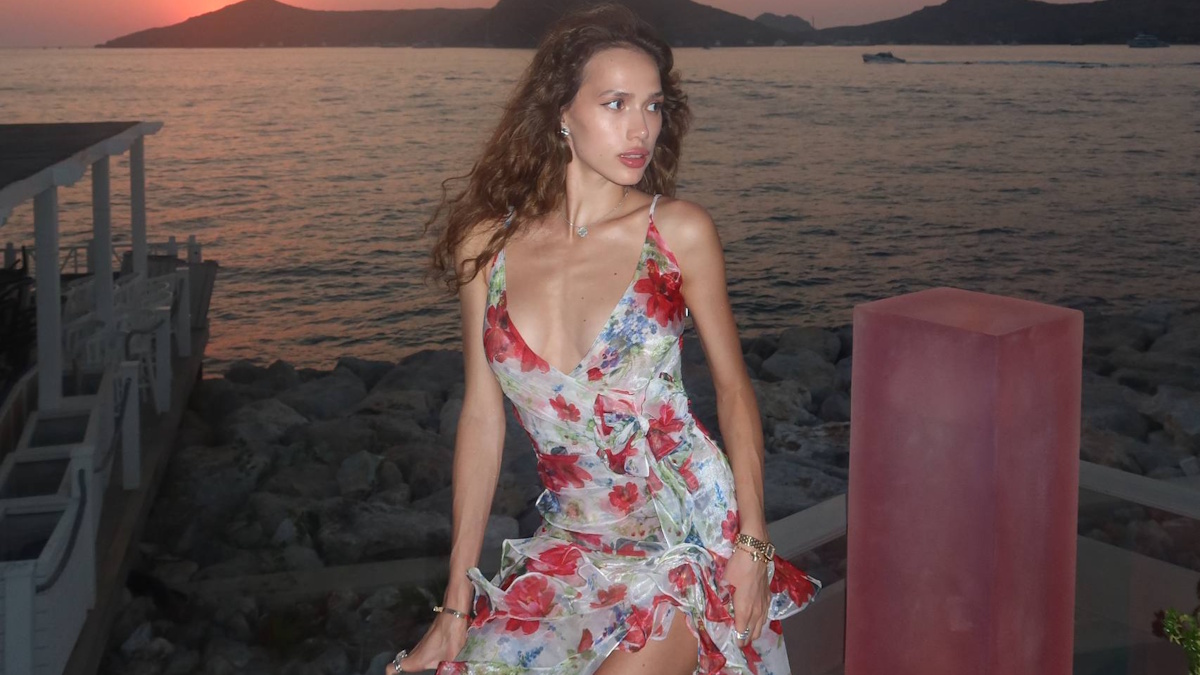 Фигуристка Алина Загитова на отдыхе. Фото: соцсети фигуристки Загитовой