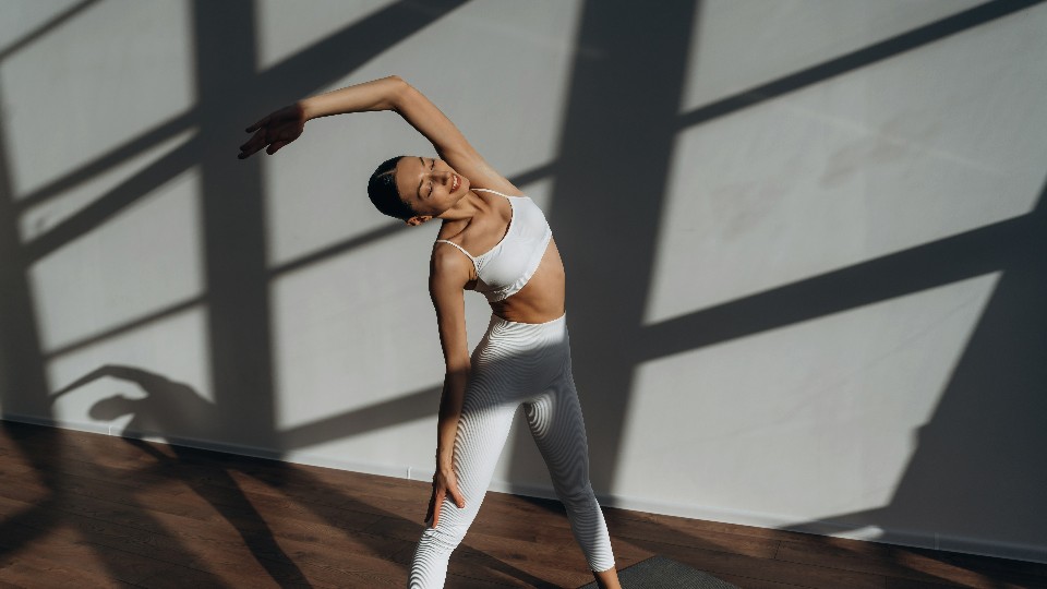 20 лучших упражнений для разминки перед тренировкой в 2025 году